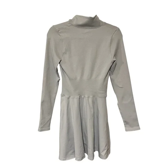 Long Sleeve Athletic Tennis Dress Gray Quarter Zip Mock Neck Skater Stretch L - Picture 2 of 5
